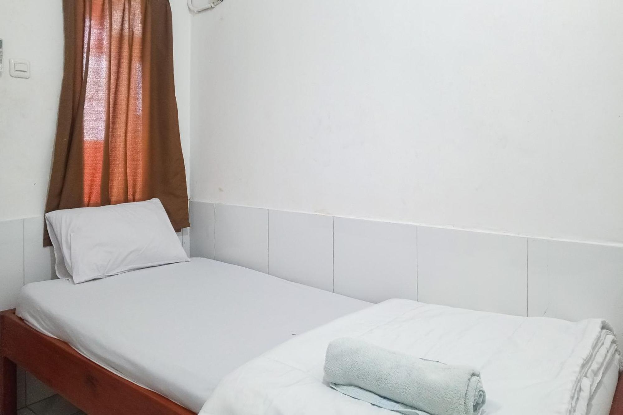 Hotel Malibu Syariah Bogor Redpartner Esterno foto