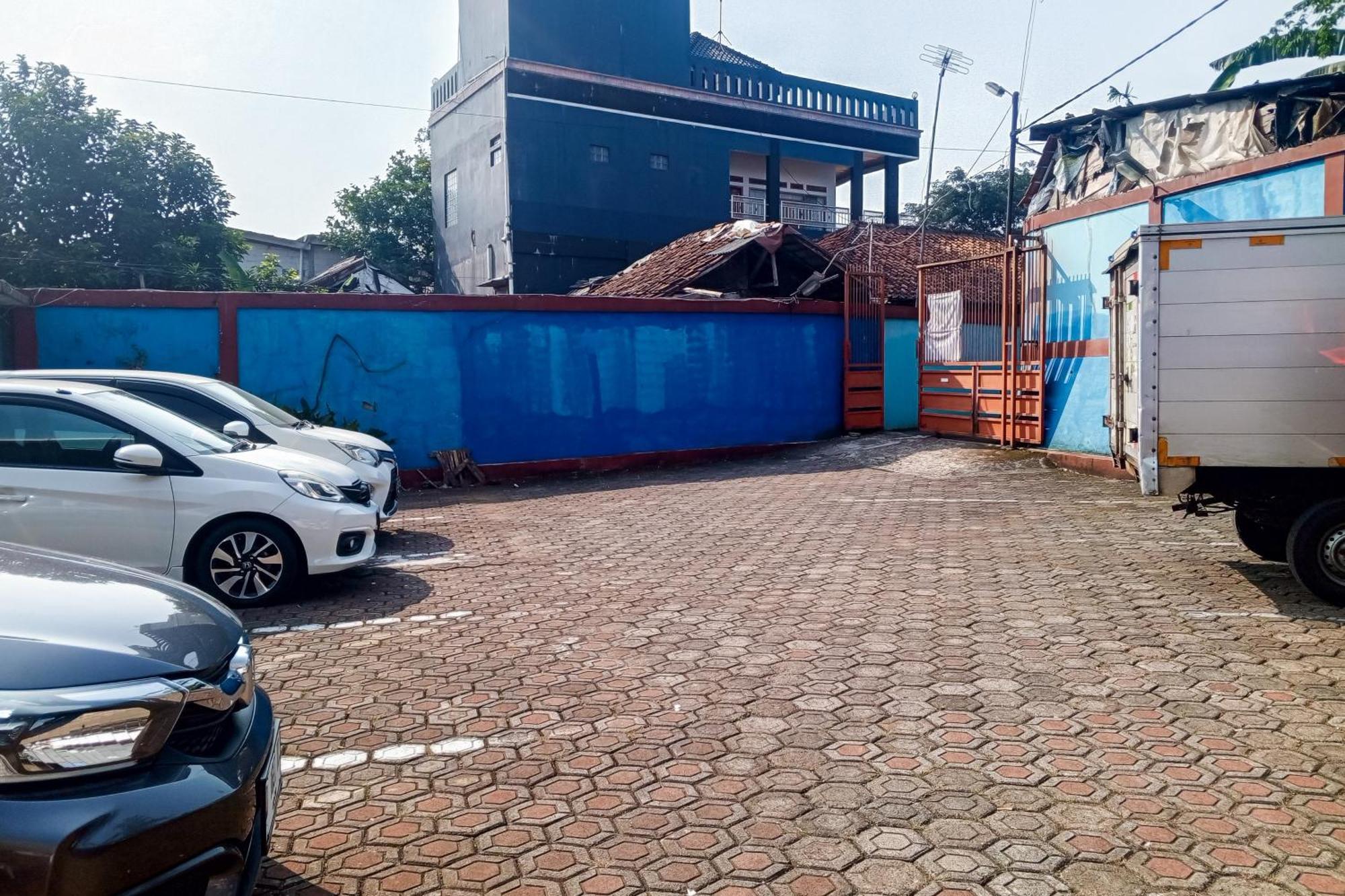 Hotel Malibu Syariah Bogor Redpartner Esterno foto
