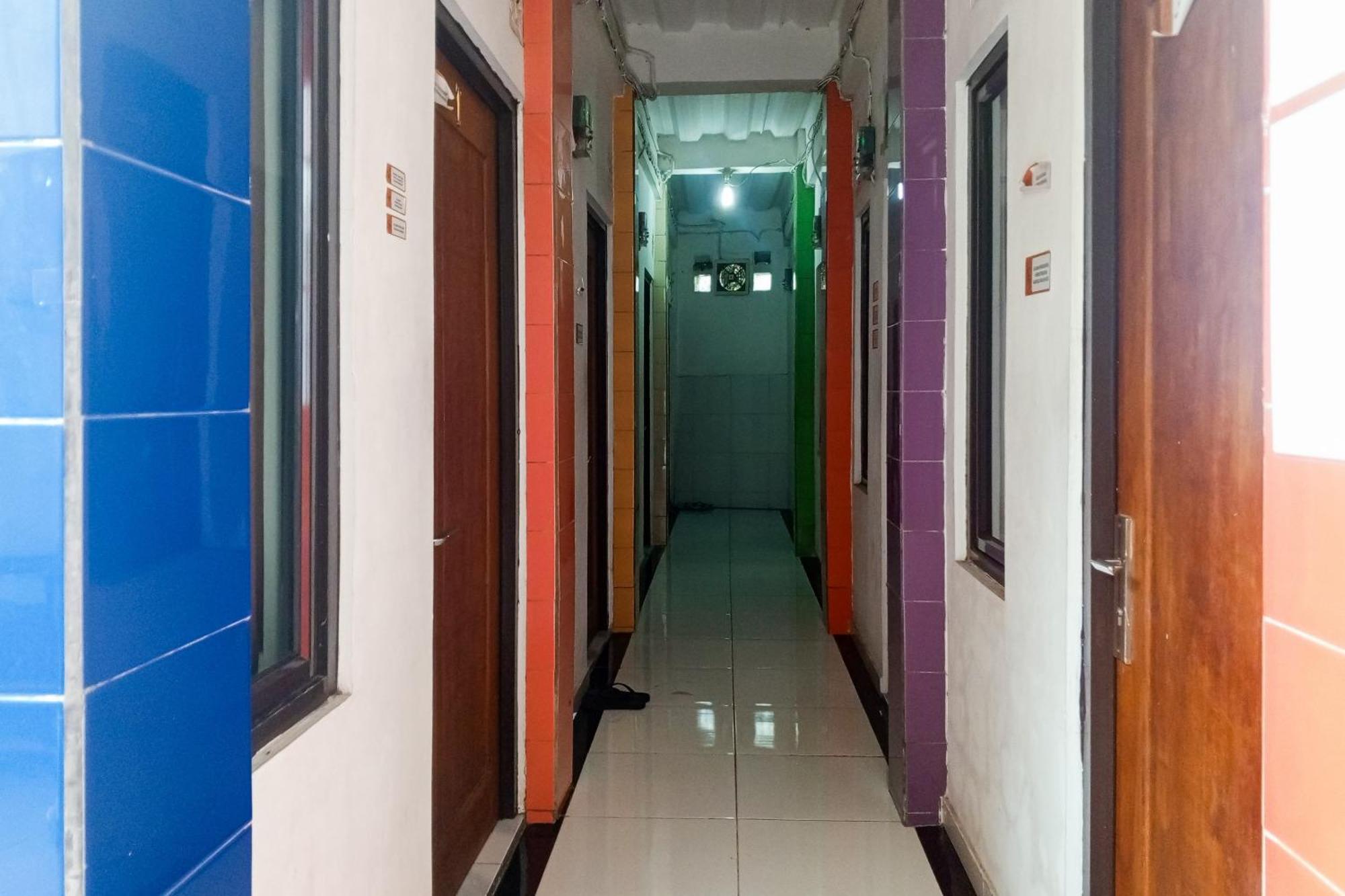 Hotel Malibu Syariah Bogor Redpartner Esterno foto